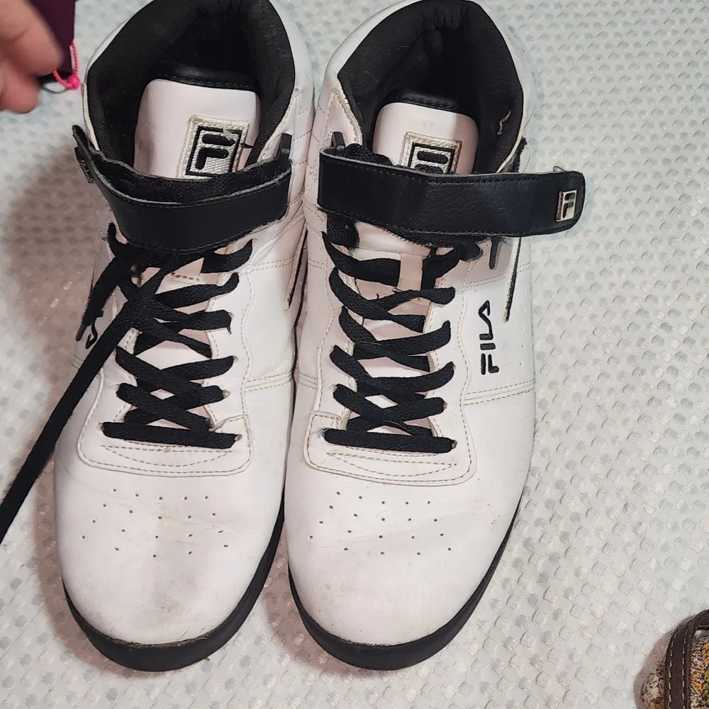 FILA GUC MENS SIZE 10 VULC 14 LEATHER SNEAKERS SHOES